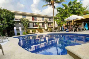 Spacious 2 Bed 2 Bath L Great Walking Score